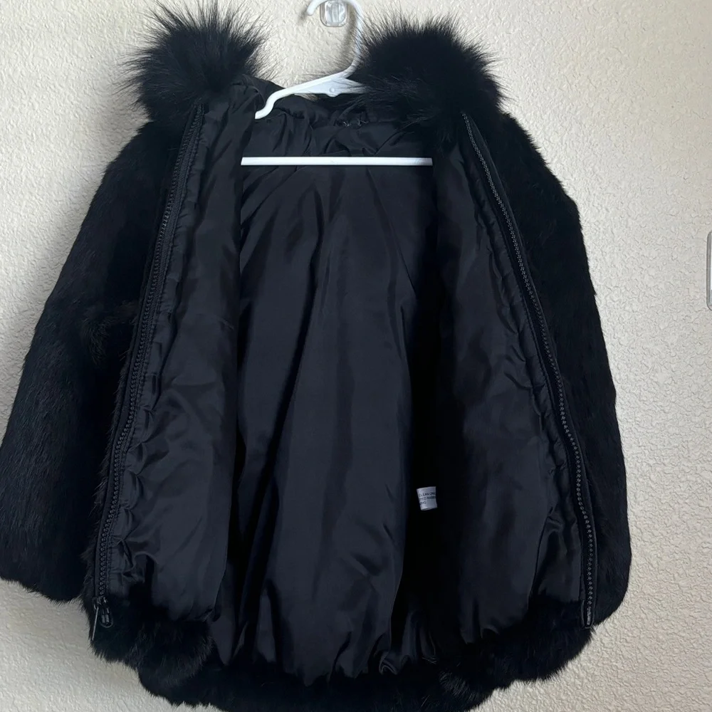 Luxurious Black rabbit Fur Coat - Picture 5 of 5